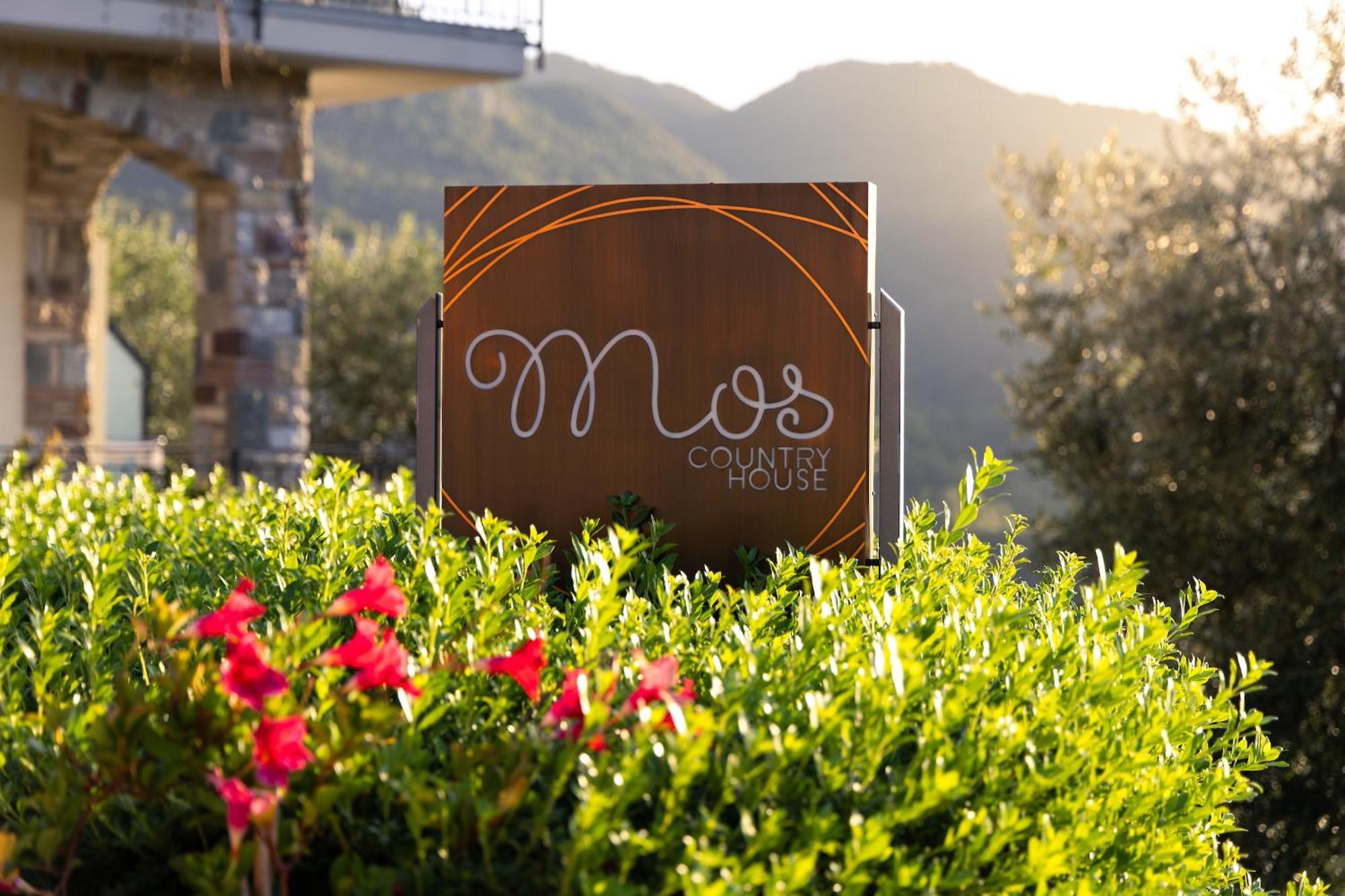 Mos Country House Tremosine Екстер'єр фото