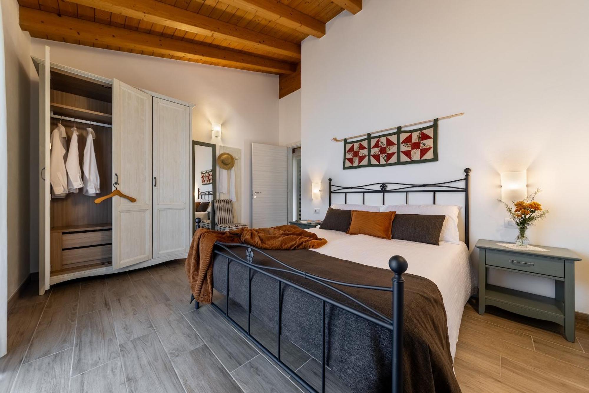 Mos Country House Tremosine Екстер'єр фото